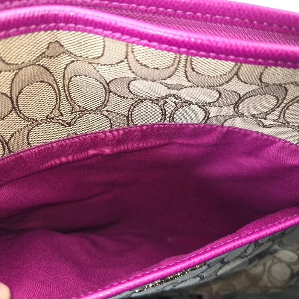 Coach Signature Canvas Crossbody Bag Khaki Magenta‎ Leather File Bag F29960